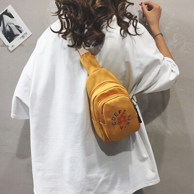 

Canvas small bag female 2019 new casual sports chest bag tide Korean fashion wild print girl small bag