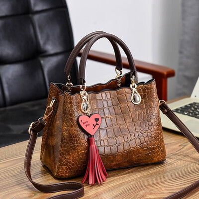 

2019 new fashion cool trend handbag fashion womens bag crocodile pattern Europe&America big bag