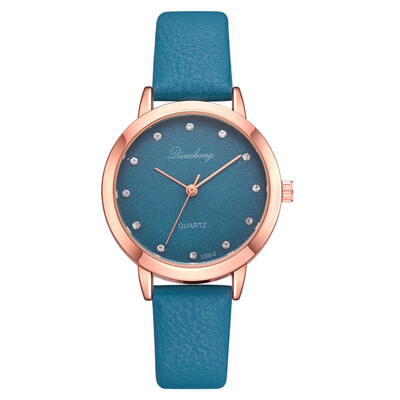 

New watch Korean version with rhinestone noble casual womens fashion watch fashion solid color student wrist watch