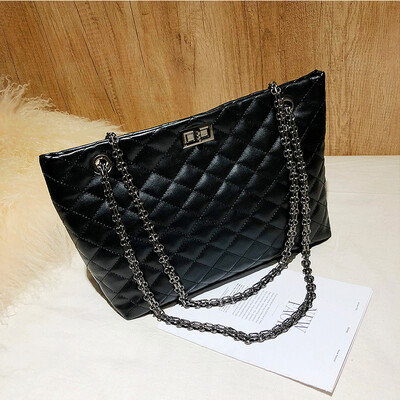 

Small fragrance rhombic chain bag female 2019 new wave Korean version of the wild single shoulder bag fashion texture big bag