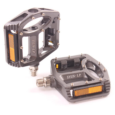 

Universal Alloy Mountain Bicycle Pedals Pair Anti-Skid Cycling Part Accessory