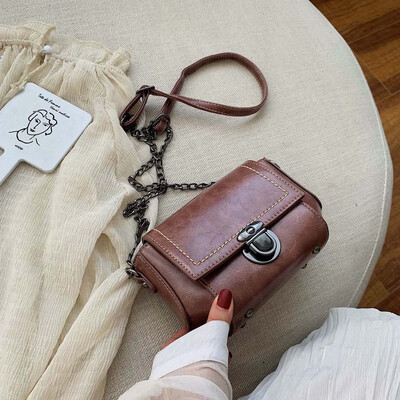 

Tailored Women 2019 New Retro Shoulder Bag Fashion Messenger Bag Chain Small Square Bag
