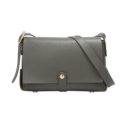 

Vintage Rivet PU Leather Simple Handbags Women Crossbody Shoulder Bags