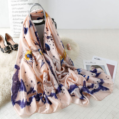 

Silk scarf female summer new wild five-pointed star printed beach towel female long paragraph wild scarf female sunscreen shawl female