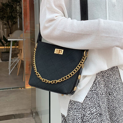 

Bag female bag 2019 new wave fashion frosted bucket bag foreign gas leisure Messenger bag wild ins shoulder bag