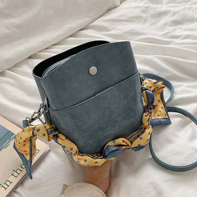 

Advanced sense of foreign style womens bag ins Korean scarf bag new 2019 Joker bucket bag shoulder Messenger bag