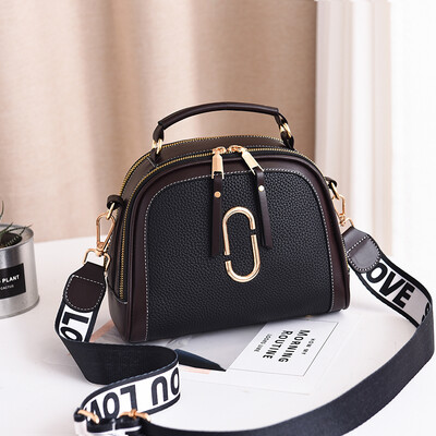 

Bag womens new Korean version of shoulder Messenger bag simple Joker fashion ladies portable small square bag