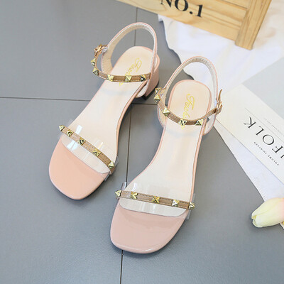 

2019 new thick-heeled rivet sandals female summer fairies with high heels in the Korean version of Joker with gladiator sandals