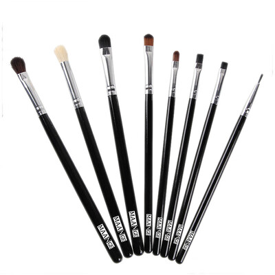

Toponeto Makeup brushes Blend Shadow Angled Eyeliner Smoked Bloom Eye Brushes Set