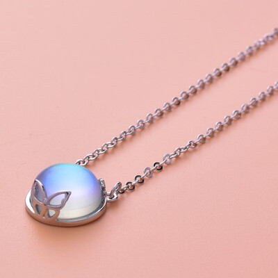 

2019 New Silver Round Natural Moonstone Necklace High Quality Women Jewelry Girls Pendant With Chain Lovers Gift