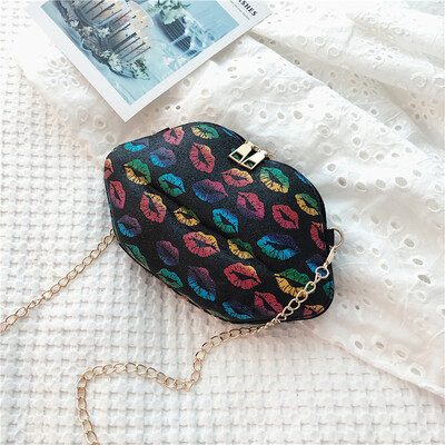 

2019 new casual wild chic lip print personality Messenger bag female fashion tide sequins lips chain shoulder bag