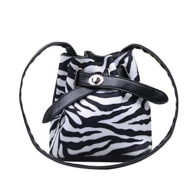 

Kids Animal Print Shoulder Messenger Bag Baby Girls Bucket Crossbody Bags