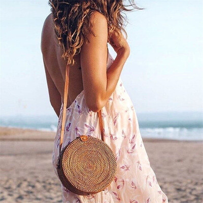 

Handmade Crossbody bags Bohemian Straw Bags for Women Small Circle Beach Handbags Summer Vintage Rattan Bag