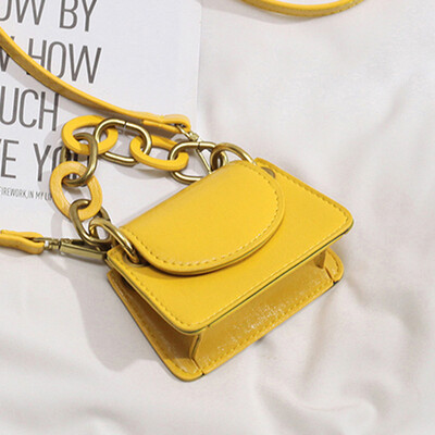 

New 2019 Korean version summer handbag red envelope acrylic thick chain slanted small bag tide