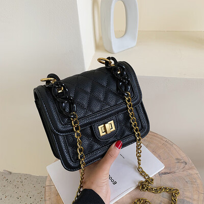 

Chic retro chain bag fashion lock square bag 2019 new womens bag simple single shoulder bag oblique satchel bag