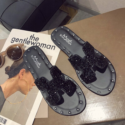 

Korean version wearing h slippers Women 2019 Spring New Fashion Water drill ins Port Wind flat bottom word drag beach cool drag