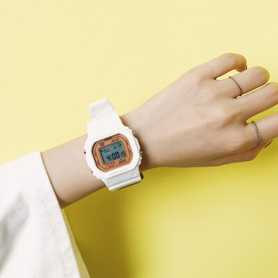 

Ins watch womens sports electronic watch mens waterproof digital small square table simple Korean version of vintage students