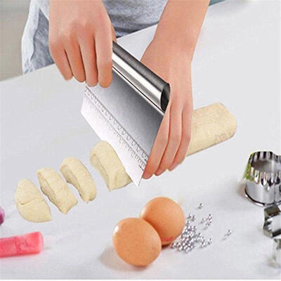 

Practical Hot Stainless Steel Smoother Edge Cake Scraper Kitchen Flour Pastry Cake Tool New