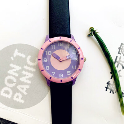 

Enmex Creative Design Colorful Geometric Patterns Colorful Fresh Girl Watch