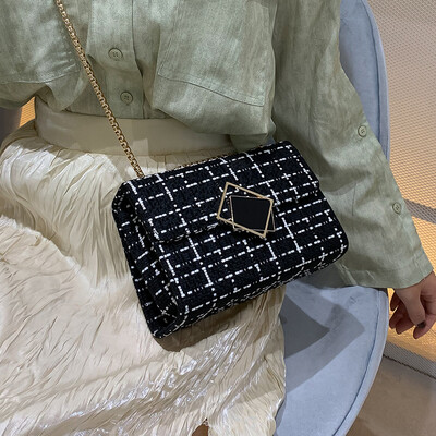 

Net red small bag female bag 2019 new fashion woolen chain bag wild shoulder bag ins foreign gas Messenger bag
