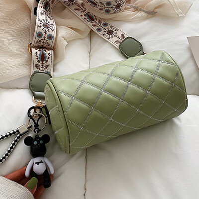 

2019 new Joker fashion mini messenger bag female Korean version of small Xiangfeng Lingge chain shoulder bag