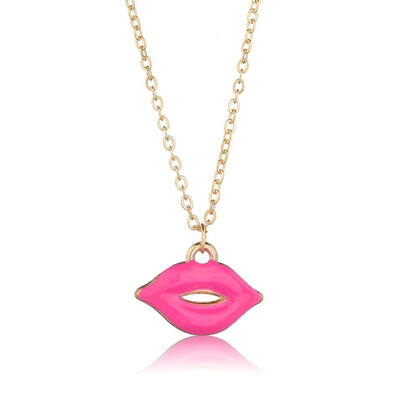 

New Sexy Pendant And Necklace For Women Sexy Lips Kiss Design Gold Color Charm Handmade European Style Wedding Jewelry Female