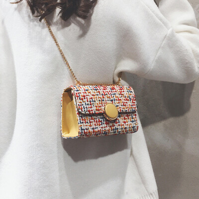 

Early autumn popular bag female 2019 new wave Korean version of the wild Messenger bag small package wool fashion chain small square bag