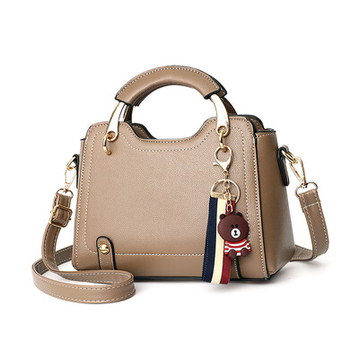 

Womens large-capacity messenger bag Korean version of simple&stylish handbag tide Joker on the new shoulder bag
