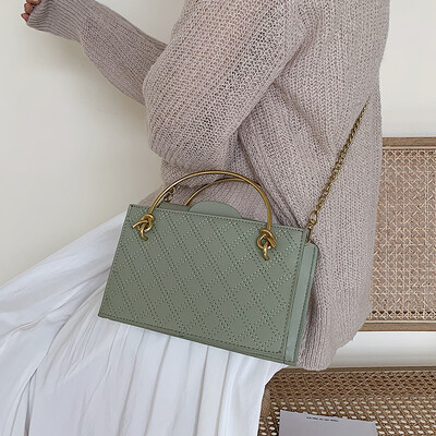 

Foreign air embroidered line handbag 2019 new fashion handbag summer small fresh messenger bag wild ins shoulder bag