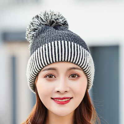 

Fallwinter new solid color letters wool hat button couples warm hat simple curling Joker casual knit hat