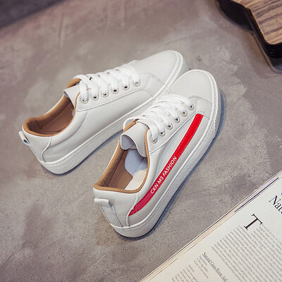 

2018 summer new Korean Harajuku canvas shoes students retro Strawberry shoes Joker base flat white shoes