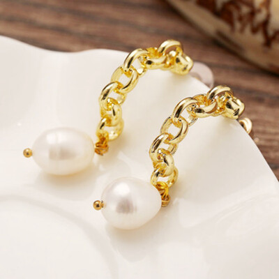 

Retro Freshwater Pearl Earrings Creative Temperament Simple Wild Slim Earrings