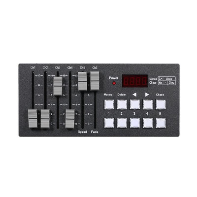 

DC7-9V 02W Mini DMX512 Console Stage Light Controller Built-in 2000mAh High Capacity Rechargeable Battery Portable for Party Conc