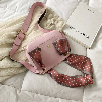 

2019 new small fresh wave scarf silk saddle bag Korean version of the fairy fashion temperament shoulder Messenger bag