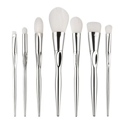 

Toponeto 7Pcs Colorful Cosmetic Eyebrow Eyeshadow Brush Makeup Brush Sets Kits Tools