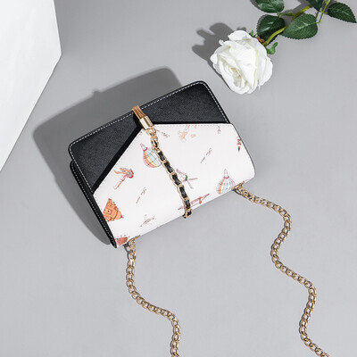 

In summer the one-shoulder girl on the Korean version of Joker slung ins fashion chain is a little fresh student