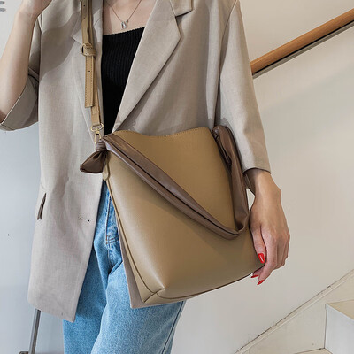 

Shoulder bag female big bag 2019 new wave Korean version of the wild simple casual Messenger bag large capacity bucket bag