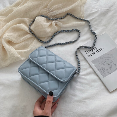 

New small fragrance bag female 2019 new wave Korean version of the wild single shoulder slung fashion rhombic chain small square bag