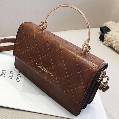 

Retro bag women 2019 new Korean Lingge handbag fashion embroidery line shoulder chain diagonal bag