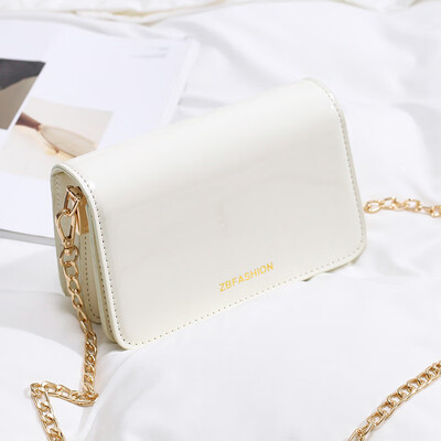 

Net red black bag on the new bag female 2019 new wave fashion patent leather glossy single shoulder slung chain small square bag