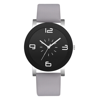 

Small fresh temperament digital dial ladies watch vibrato explosion cute cute watch