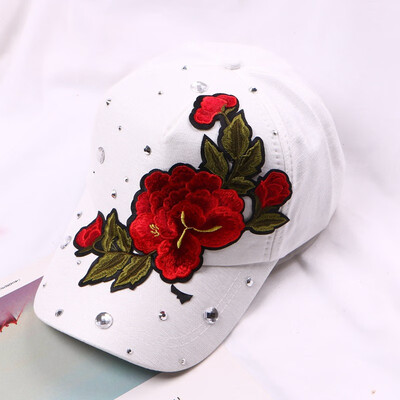 

Taobao explosions Korean Hat female personality stick drill casual Joker baseball cap flower lovers sun visor Cap tide