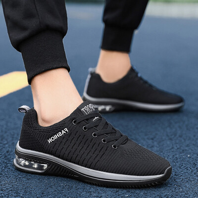 

Mens shoes Korean version of the trend of mens sports&leisure running breathable deodorant shoes versatile cloth shoes