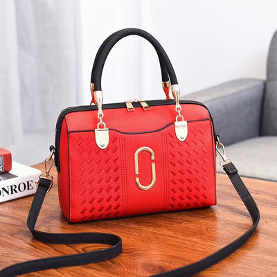 

Fashion embroidery thread carry-on handbag new shell bag shoulder bag diagonal package spread tide package