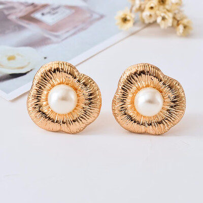 

New fashion pattern romantic women pearl ear clip electroplating gold&silver wedding gift jewelry earring
