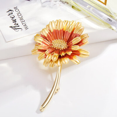 

Daisy simple brooch clothing accessories versatile jewelry