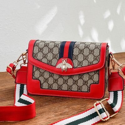 

On the new female bag fashion Korean version of the fashion 100 lap women single shoulder bag oblique satchel ins summe