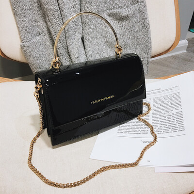 

Autumn&winter new bag woman 2019 new Chaohan version simple hand-held lacquer leather small square bag with one shoulder obliq