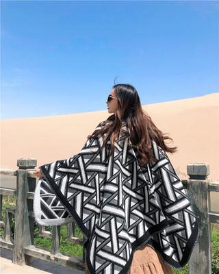 

Geometric triangle imitation cashmere split shawl ladies increase thick warm cloak cloak EASY