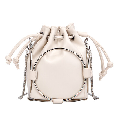 

Chic simple small bag female 2019 summer foreign trade new rhombic shoulder bag Korean version of the wild Messenger small square bag